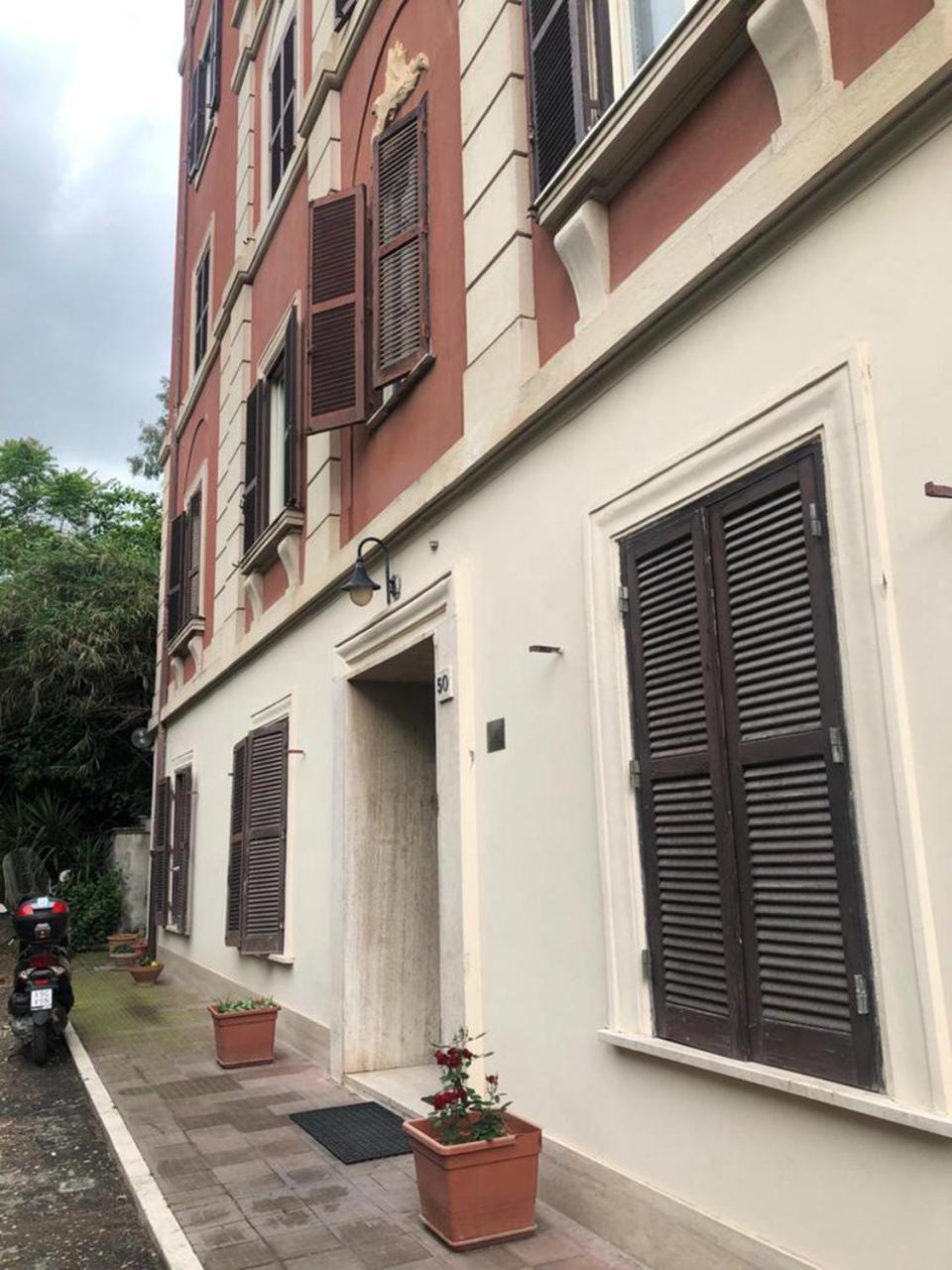 Apartment Oasi San Pietro *